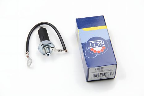 Оливи датчик тиску (1,4bar/1 конт./чорний) VW GOLF V/PASSAT 2.0 FSI 03-13, FACET (70159) Оливи датчик тиску (1,4bar/1 конт./чорний) VW GOLF V/PASSAT 2.0 FSI 03-13, FACET (70159)