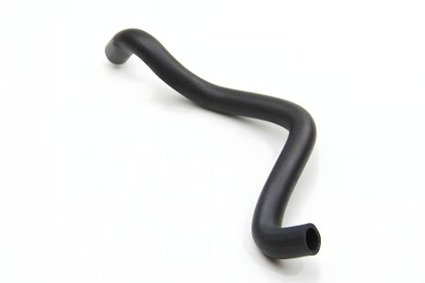 Патрубок радиатора для Audi 80-96 (к радиатору), JP Group (1114305000) Патрубок радиатора для Audi 80-96 (к радиатору), JP Group (1114305000)