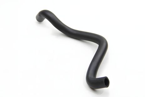 Патрубок радиатора для Audi 80-96 (к радиатору), JP Group (1114305000) Патрубок радиатора для Audi 80-96 (к радиатору), JP Group (1114305000)