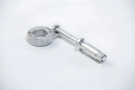 Планка натяжителя ремня генератора W124/W126 (160мм/с гайкой), JP Group (1318201200)