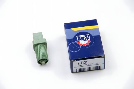 Стоп-сигналу датчик Megane/Scenic 96-03, FACET (71131)