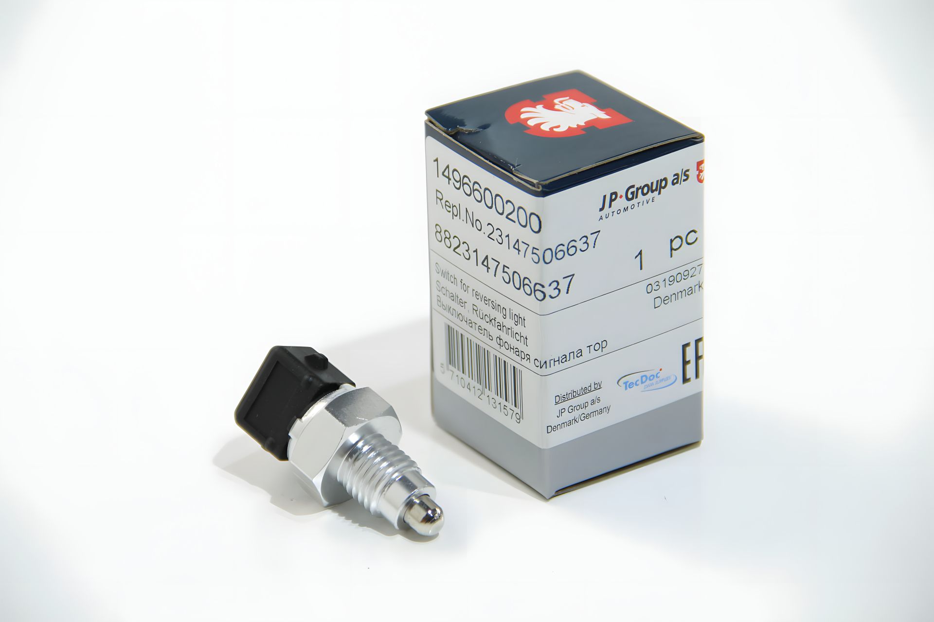 Датчик заднего хода для BMW 3 (E36) 90- / 5 (E39) 97-, JP Group (1496600200) Датчик заднего хода для BMW 3 (E36) 90- / 5 (E39) 97-, JP Group (1496600200)