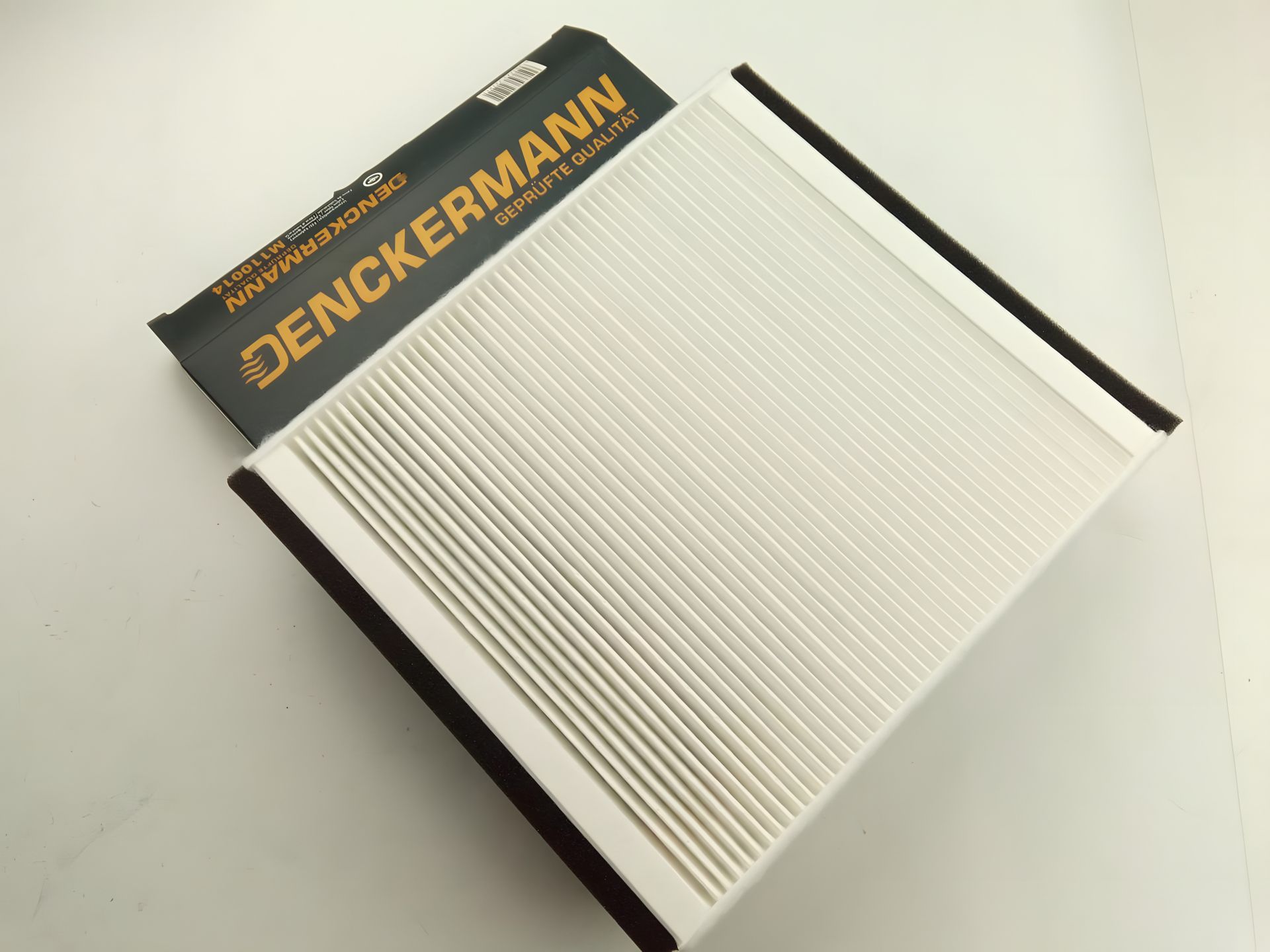 Фильтр салона для автомобилей Astra G/H, DENCKERMANN M110014 (ориг. код 6808611) Фильтр салона для автомобилей Astra G/H, DENCKERMANN M110014 (ориг. код 6808611)