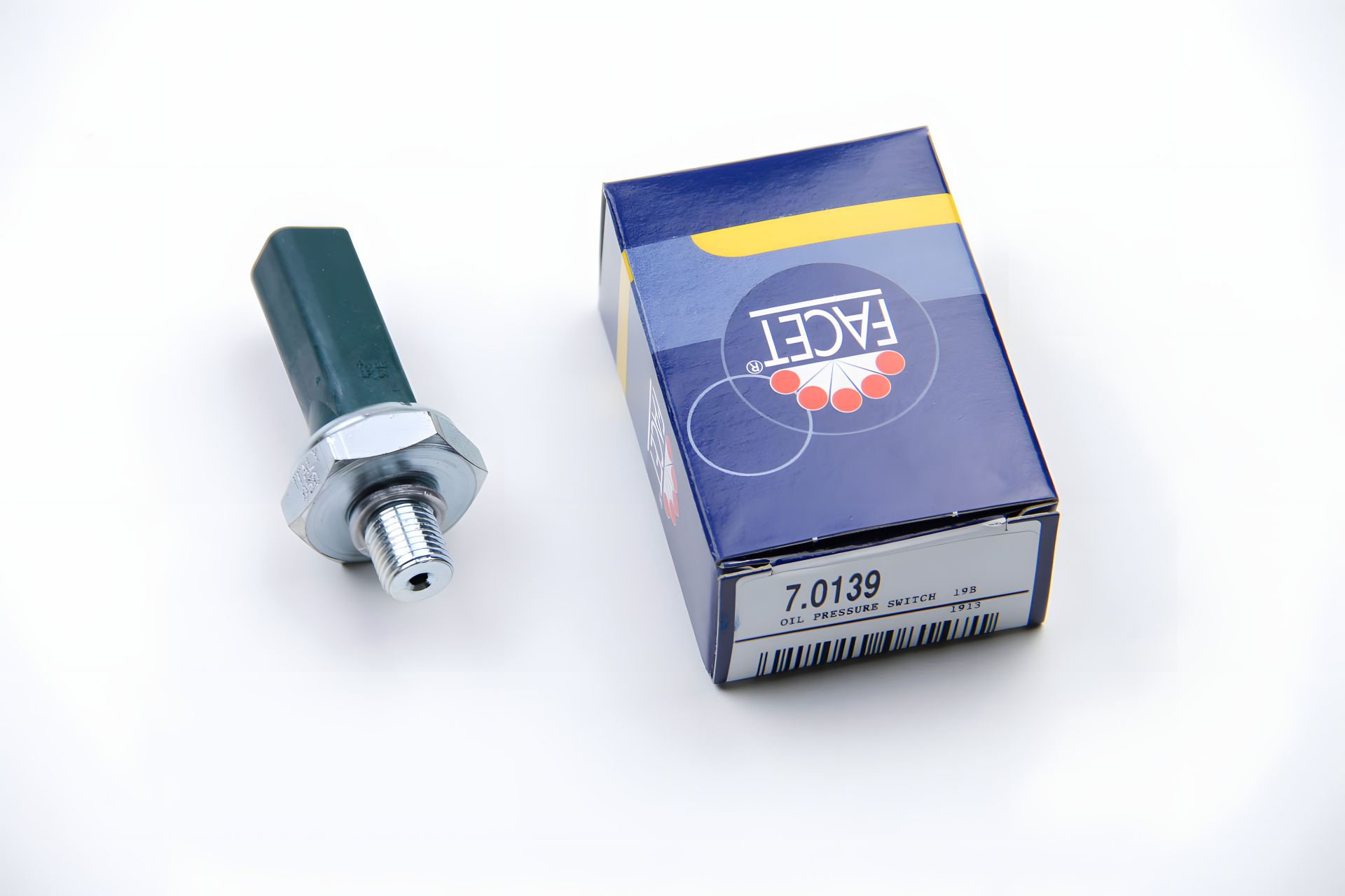 Датчик тиску оливи (0,5 bar/1 контакт, зелений) для VW Caddy III/Golf V 1.0-1.8 95-, FACET (70139) Датчик тиску оливи (0,5 bar/1 контакт, зелений) для VW Caddy III/Golf V 1.0-1.8 95-, FACET (70139)