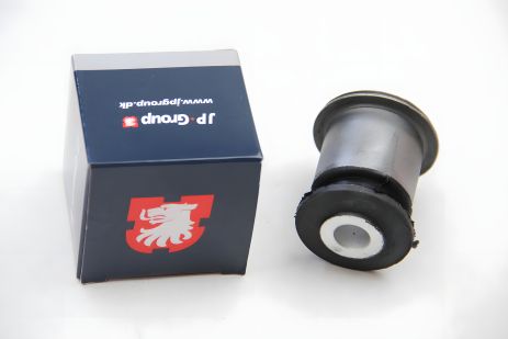 Передний сайлентблок для нижнего рычага T4 96-03 от JP Group (1140203200) Передний сайлентблок для нижнего рычага T4 96-03 от JP Group (1140203200)