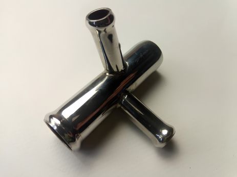 Трійник охолоджуючої рідини ГБЦ для Sens (2 відведення), ACS (P164) нержавіюча сталь (317-1303092) Трійник охолоджуючої рідини ГБЦ для Sens (2 відведення), ACS (P164) нержавіюча сталь (317-1303092)