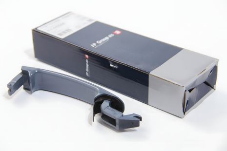 Зовнішня ручка передніх дверей для Octavia/Golf IV/Passat B5 перед./зад. без вставки замка і ЦЗ від JP Group (118) Зовнішня ручка передніх дверей для Octavia/Golf IV/Passat B5 перед./зад. без вставки замка і ЦЗ від JP Group (118)