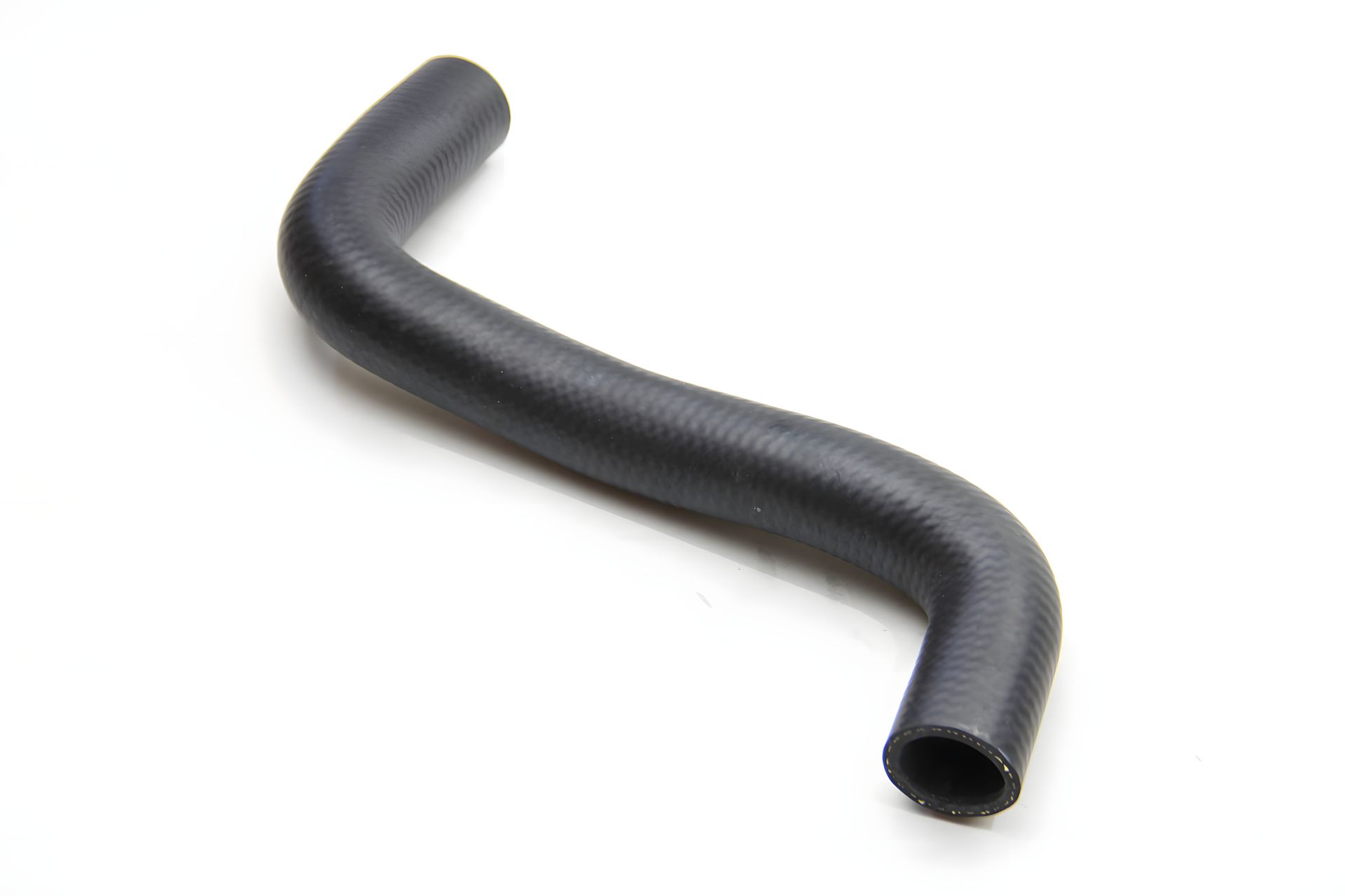 Радіаторний патрубок для Golf/Jetta/Passat 1.3-1.8, JP Group (1114309200) Радіаторний патрубок для Golf/Jetta/Passat 1.3-1.8, JP Group (1114309200)