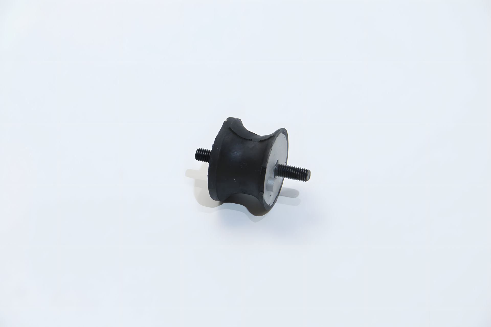 КПП подушка BMW 3(E46)/5(E39)/7(E38), JP Group (1432400900) КПП подушка BMW 3(E46)/5(E39)/7(E38), JP Group (1432400900)