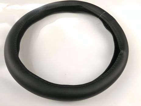 Чорний чохол кермового колеса "AMTRA" (H-03 Ч) "M" 37-39 см