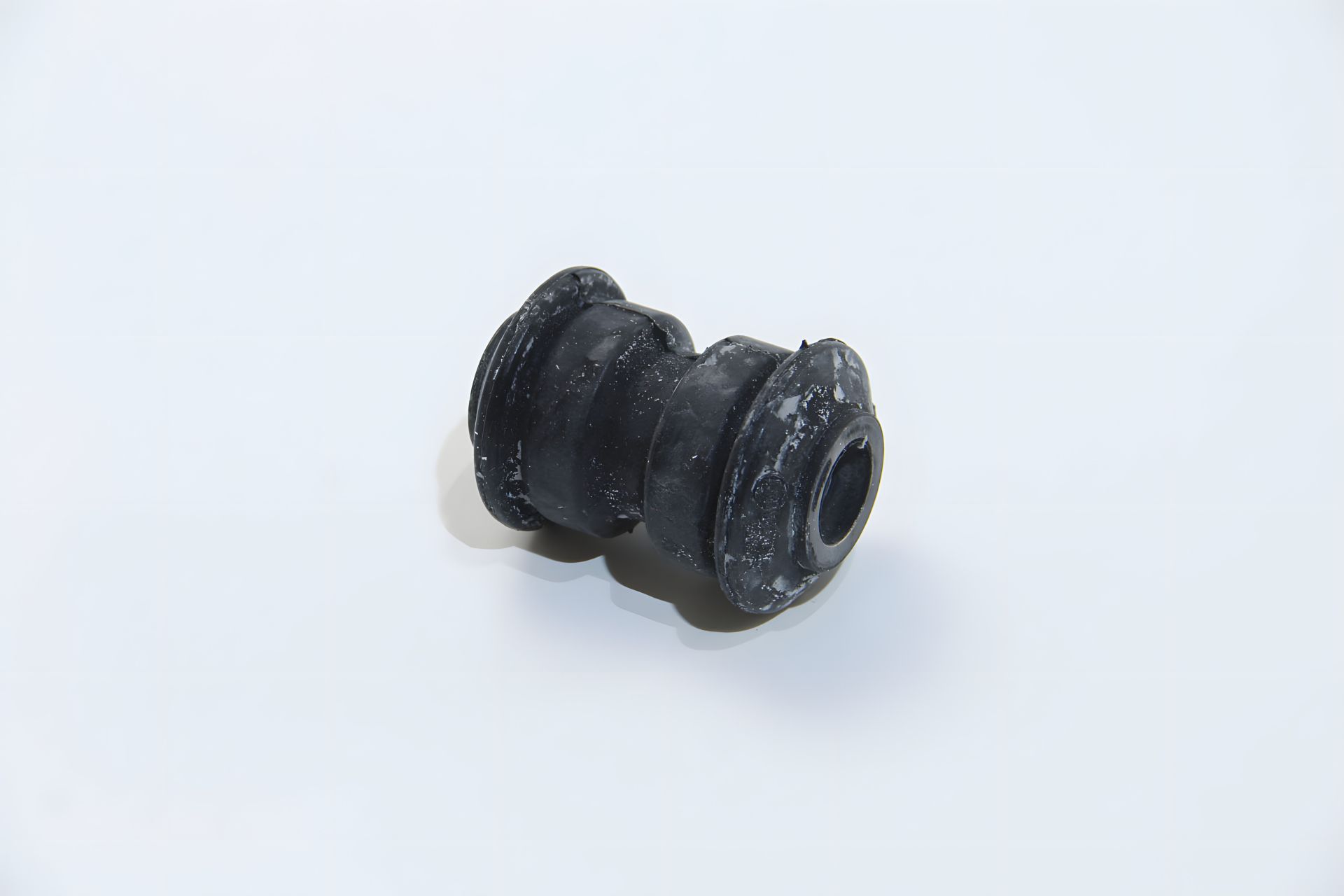 Сайлентблок заднього важеля для MB Vito (W639), Autotechteile (1003503) Сайлентблок заднього важеля для MB Vito (W639), Autotechteile (1003503)