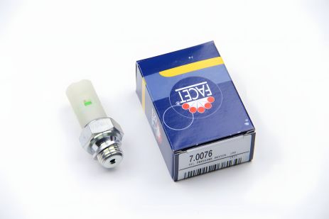 Датчик давления масла для Master/Movano/Kangoo/Trafic, FACET (70076) Датчик давления масла для Master/Movano/Kangoo/Trafic, FACET (70076)