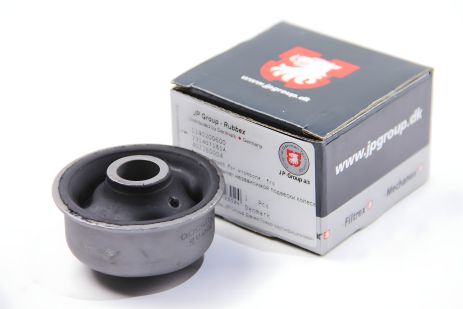 Сайлентблок важеля переднього для Caddy/Golf/Passat/Polo 83-05 (з втулкою) - JP Group (1140200600) Сайлентблок важеля переднього для Caddy/Golf/Passat/Polo 83-05 (з втулкою) - JP Group (1140200600)