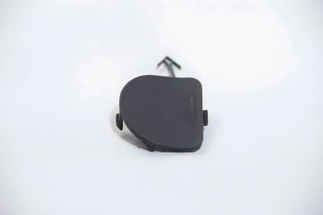 Заглушка буксирувального гака переднього бампера Sprinter, Autotechteile (1008828)