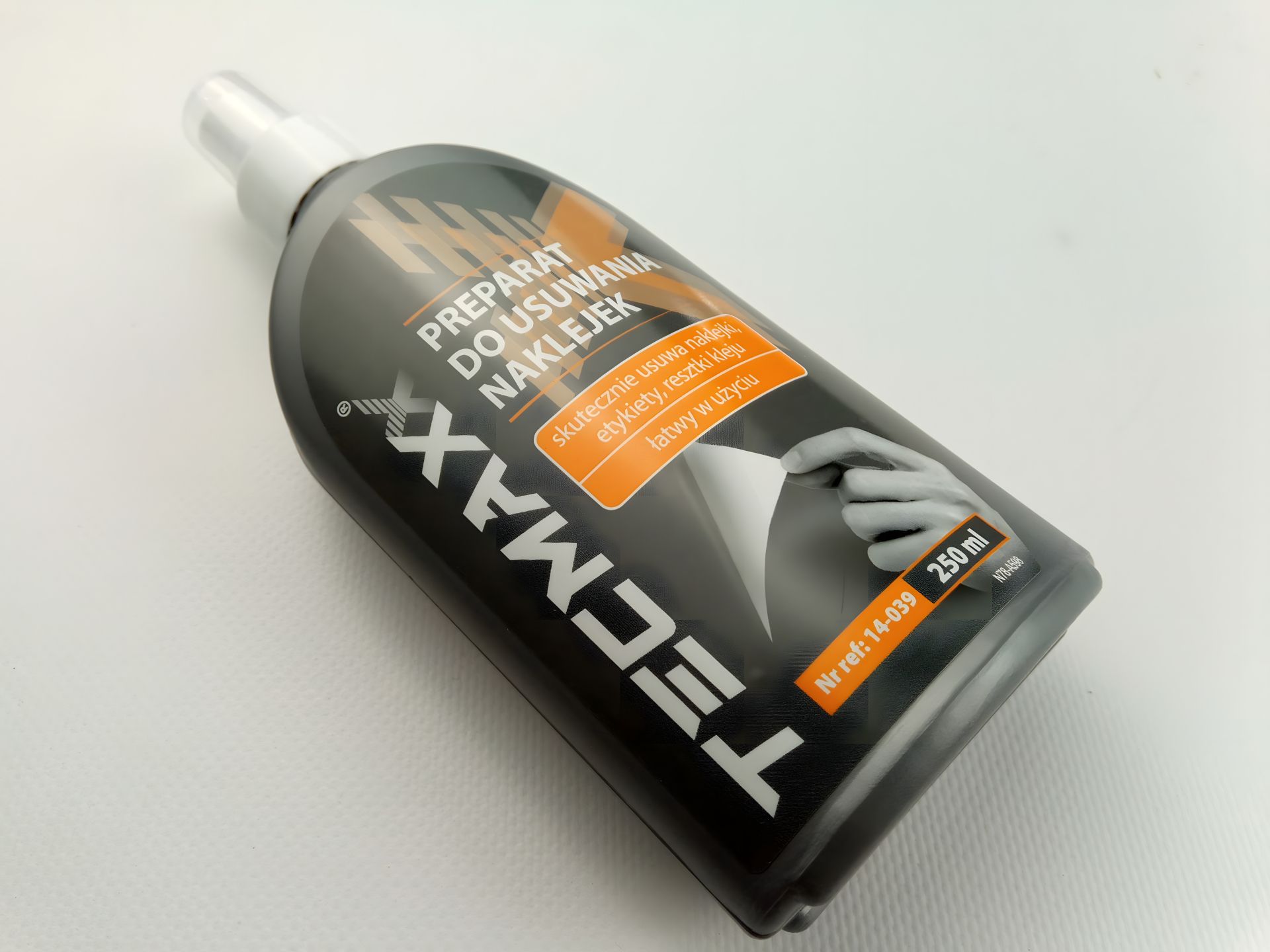 Очисник для наклейок TecMaxx (14-039) 250мл Спрей Очисник для наклейок TecMaxx (14-039) 250мл Спрей