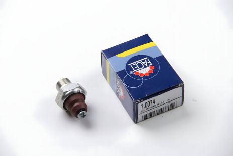 Датчик давления масла OM616/617, FACET (70074) Датчик давления масла OM616/617, FACET (70074)