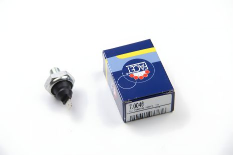 Датчик тиску оливи для Audi A3/A4/A6 94-05, FACET (70046) Датчик тиску оливи для Audi A3/A4/A6 94-05, FACET (70046)