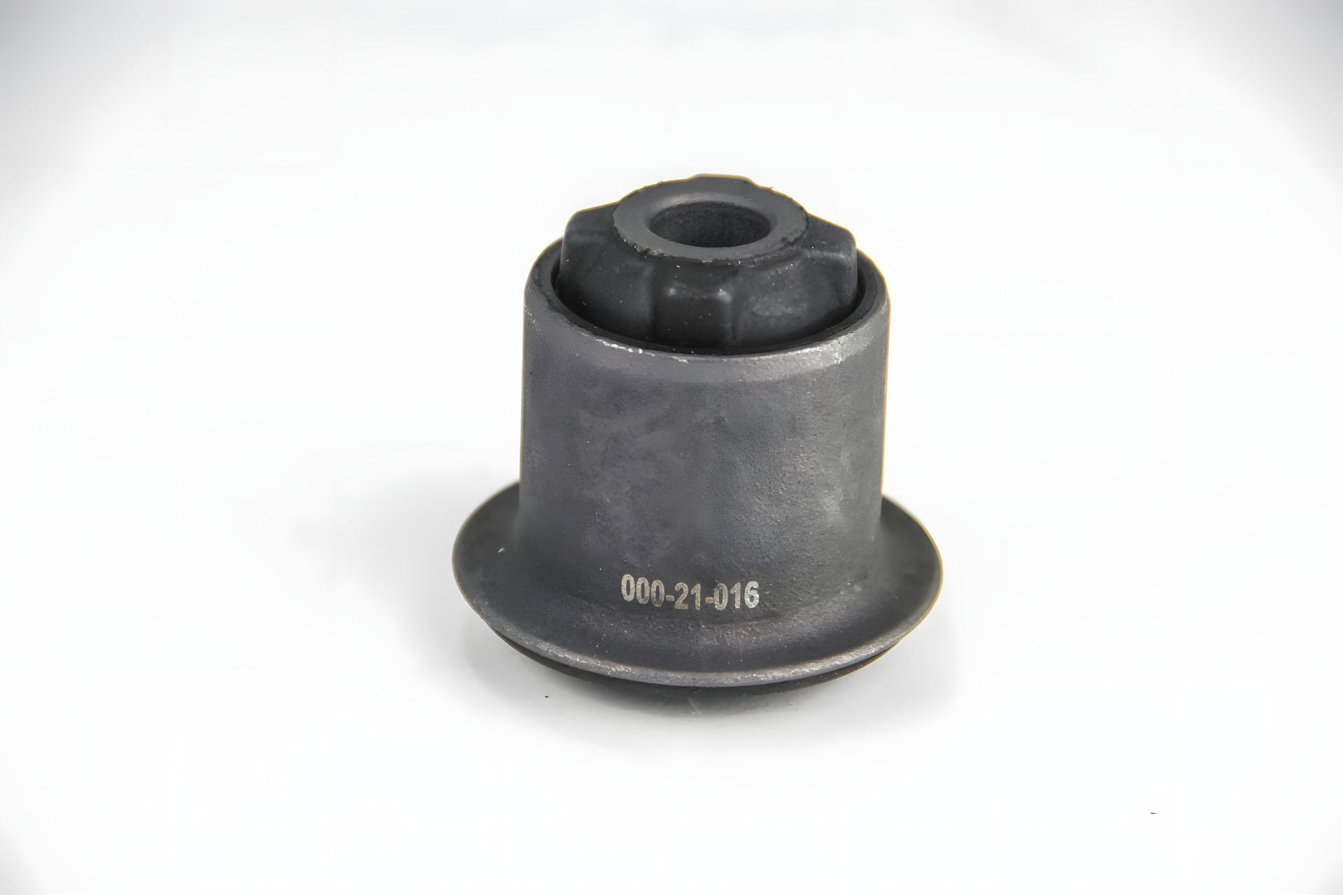 Сайлентблок рычага Logan 04-/Sandero 08-, ABS (271156) Сайлентблок рычага Logan 04-/Sandero 08-, ABS (271156)