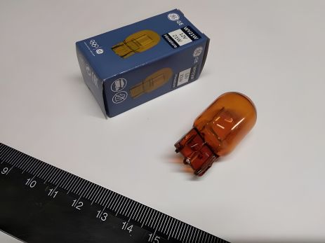 Безцокольна лампа General Electric 12V WY21W (7440NA.1K) ЖОВТА, 1 шт., ціна 1 шт. Безцокольна лампа General Electric 12V WY21W (7440NA.1K) ЖОВТА, 1 шт., ціна 1 шт.