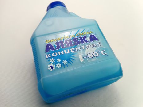 Зимний очиститель и омыватель стекла Аляска -80 1л. концентрат Зимний очиститель и омыватель стекла Аляска -80 1л. концентрат