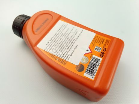 Герметик радіатора рідкий Moje Auto (19-082) 400 мл, з антикорозійним ефектом Герметик радіатора рідкий Moje Auto (19-082) 400 мл, з антикорозійним ефектом