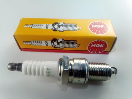 Свічка запалювання NGK BPR5EY-11/3028 Matiz Свічка запалювання NGK BPR5EY-11/3028 Matiz