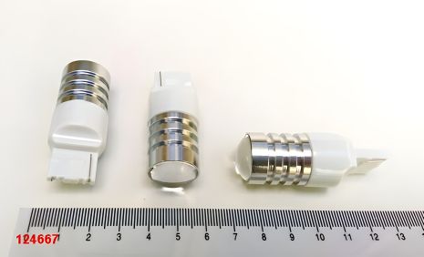 Белая светодиодная лампа 12V W21W T20 с линзой Белая светодиодная лампа 12V W21W T20 с линзой