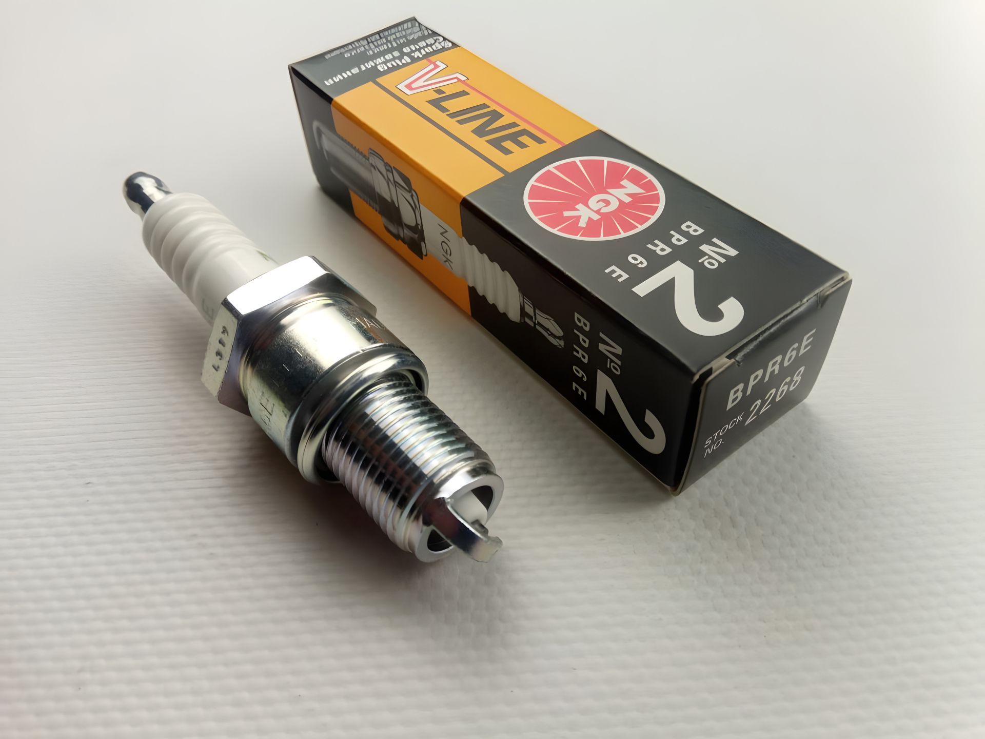 Система зажигания NGK V-Line 2 (BPR6E) для ВАЗ 2108-099 Система зажигания NGK V-Line 2 (BPR6E) для ВАЗ 2108-099