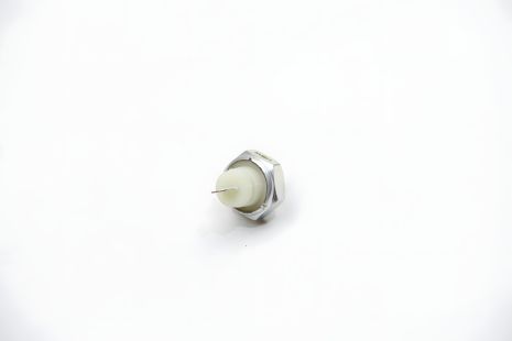 Датчик давления масла (1,8bar/1 конт./белый) для VW T3/T4/LT 73-04, JP Group (8193500200) Датчик давления масла (1,8bar/1 конт./белый) для VW T3/T4/LT 73-04, JP Group (8193500200)