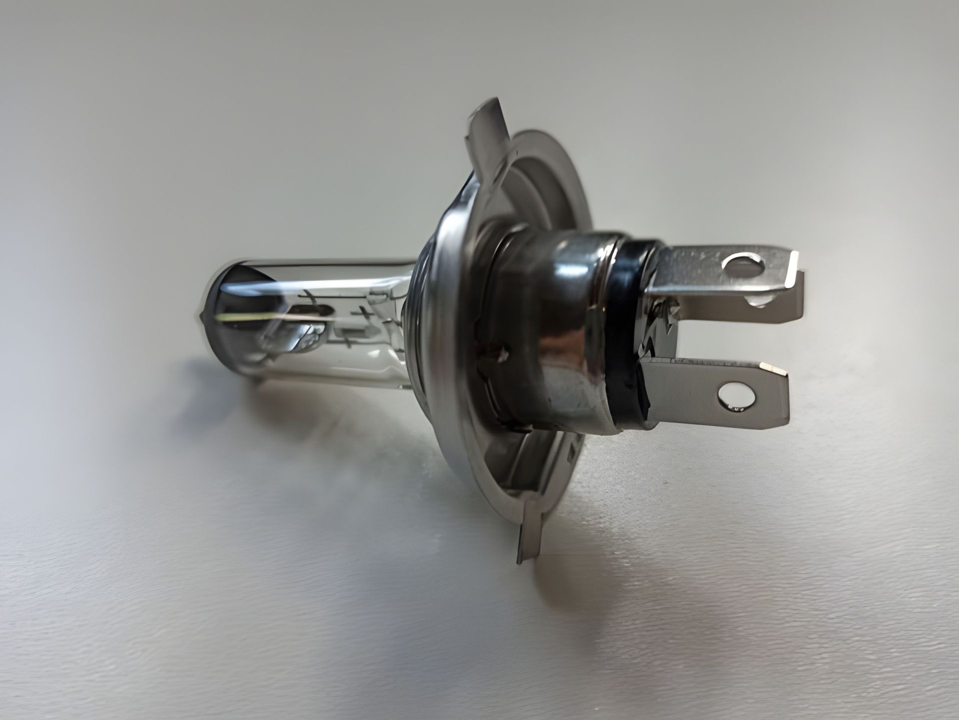 Лампа МАЯК H4 12V 60/55-43 Ultra (82420UL) Лампа МАЯК H4 12V 60/55-43 Ultra (82420UL)