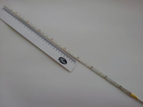 Желтая светодиодная лента 24V 50см (50 х 50) Желтая светодиодная лента 24V 50см (50 х 50)