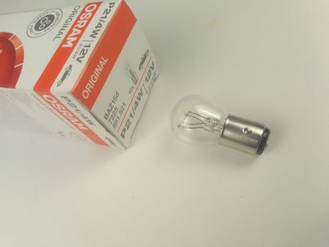 Лампа з цоколем OSRAM 12V P21/4W (7225) з зміщеним вусиком (722502B), упаковка 10 шт., ціна за 1 шт