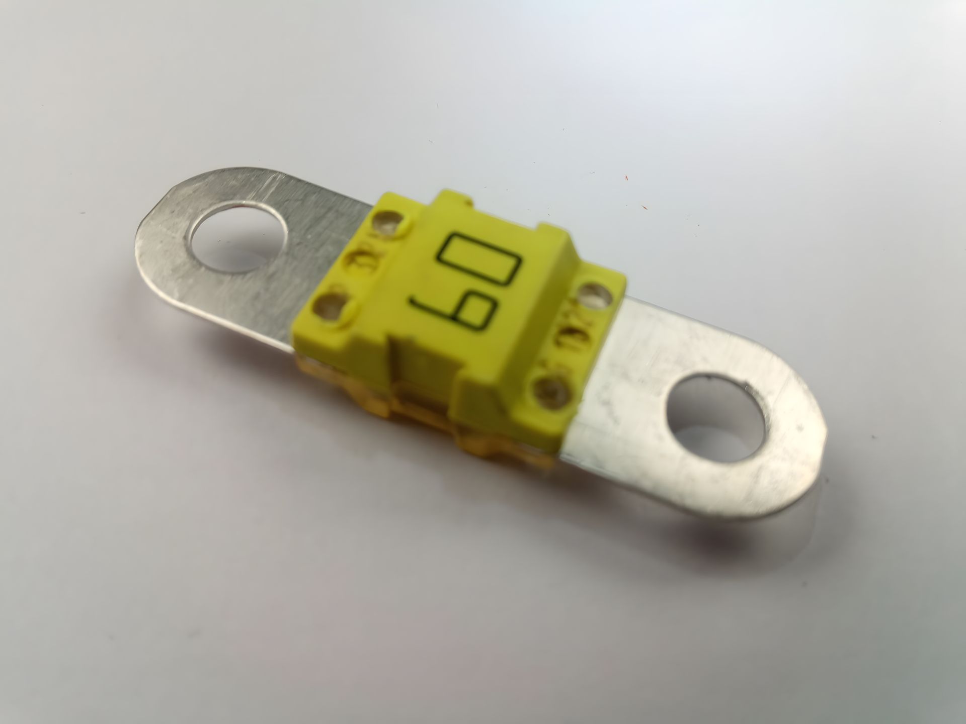 Предохранитель TESLA FD "MIDI" 60A (TS FD 60A) Предохранитель TESLA FD "MIDI" 60A (TS FD 60A)