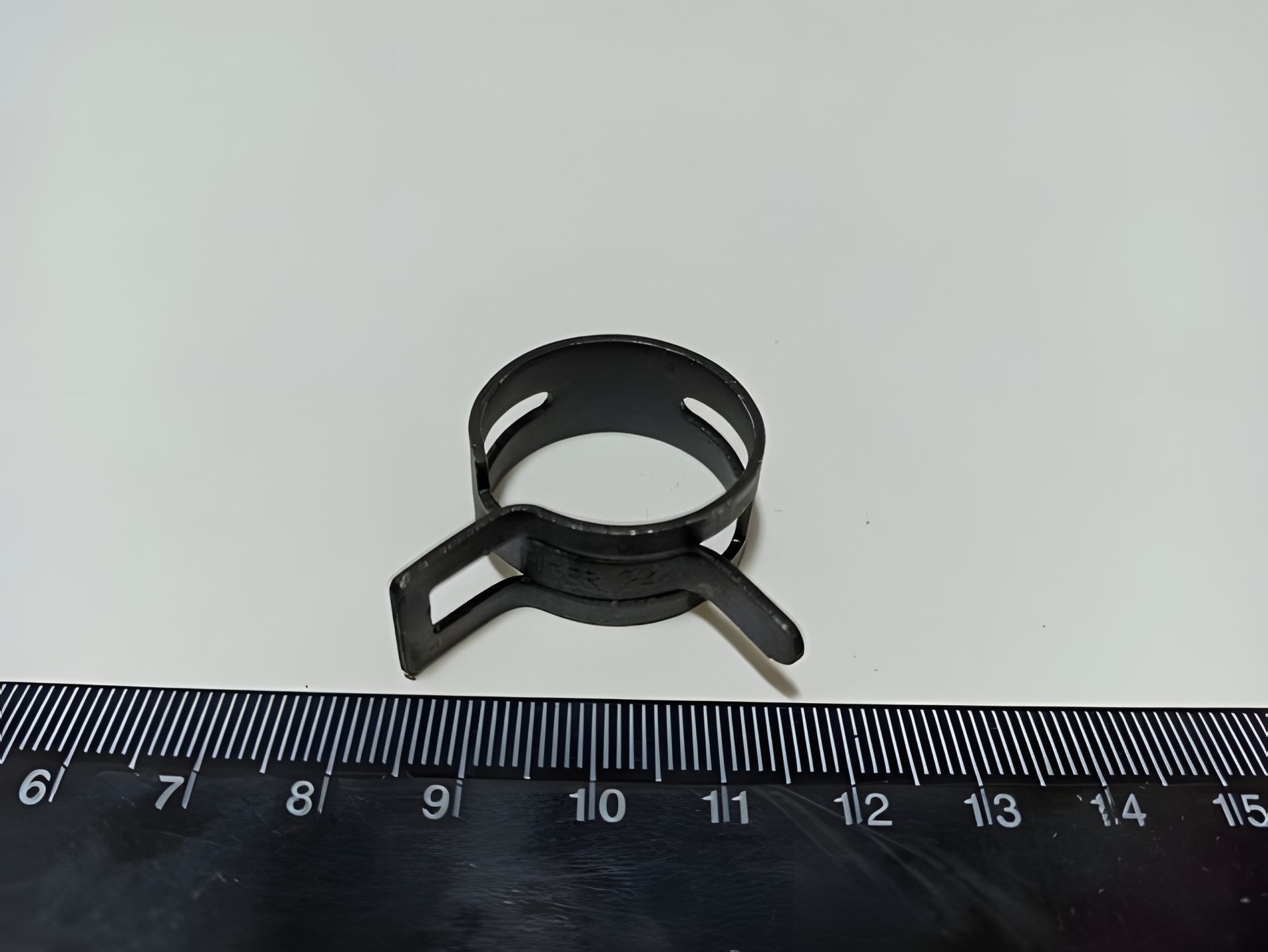 Самообжимний хомут RIDER 25,9-28,5 (RD-24P) Самообжимний хомут RIDER 25,9-28,5 (RD-24P)