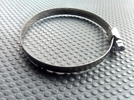 Нержавіючий гвинтовий хомут APRO 60-80 мм