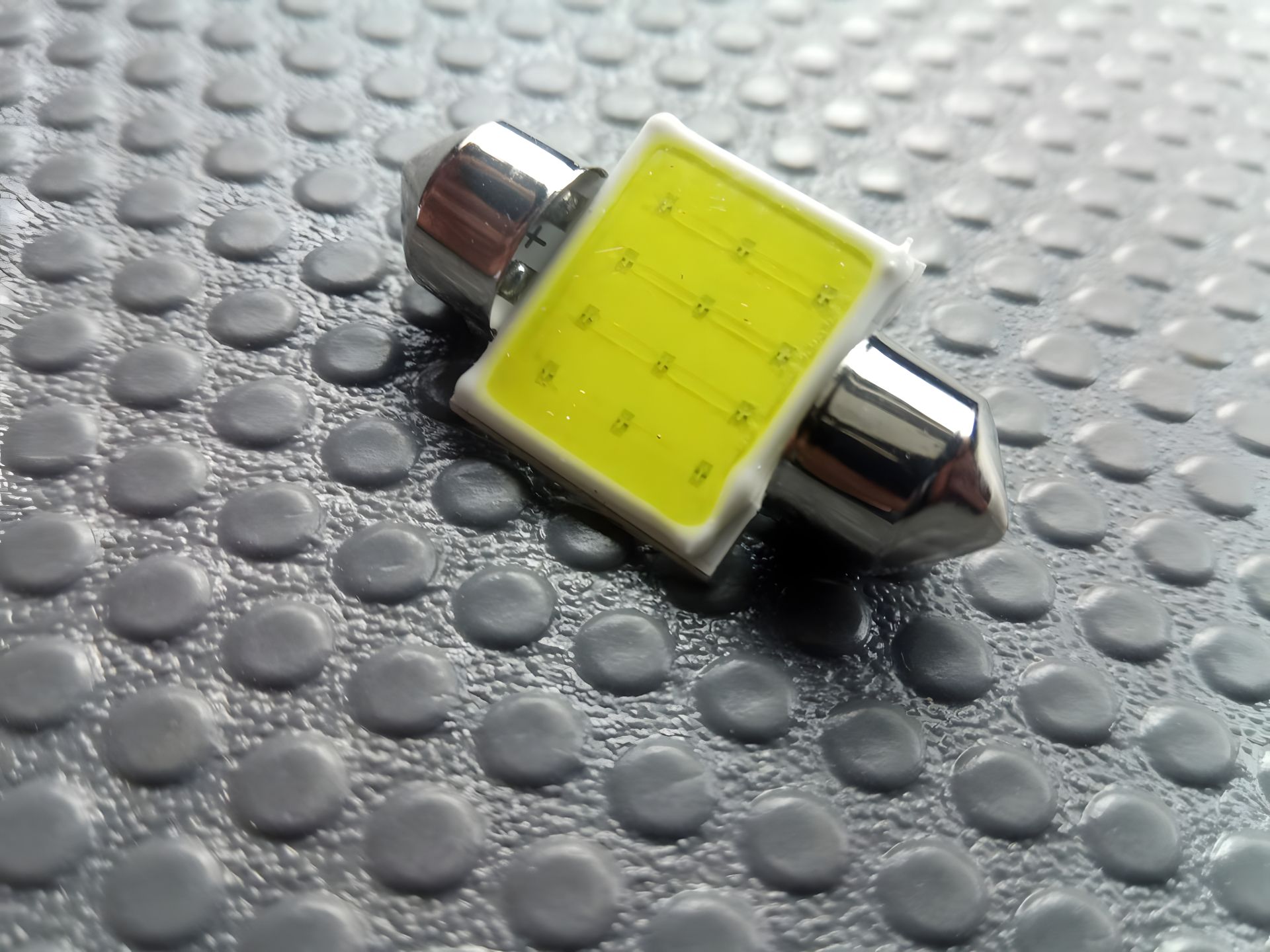 Світлодіодна лампа 12V C5W 31 мм AC COBALT, біла Світлодіодна лампа 12V C5W 31 мм AC COBALT, біла