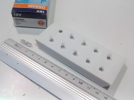 Безцокольна лампа OSRAM 12V W1,2W (2721) (10 шт. в уп.) - ціна за 1 шт. (9098111018) Безцокольна лампа OSRAM 12V W1,2W (2721) (10 шт. в уп.) - ціна за 1 шт. (9098111018)