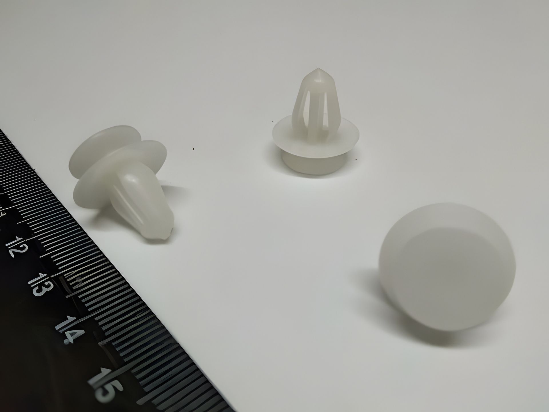 Кріплення пістон внутрішнього оздоблення Opel (C845) (2345957) Кріплення пістон внутрішнього оздоблення Opel (C845) (2345957)