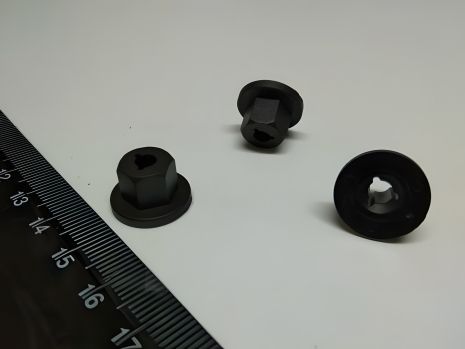 Крепежный пистон внутренней отделки Ford/Opel C1759 М4