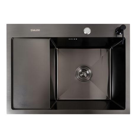 Черная кухонная мойка CM 65*50 R PVD VALESO Handmade (круглый сифон 3,0/0,8)