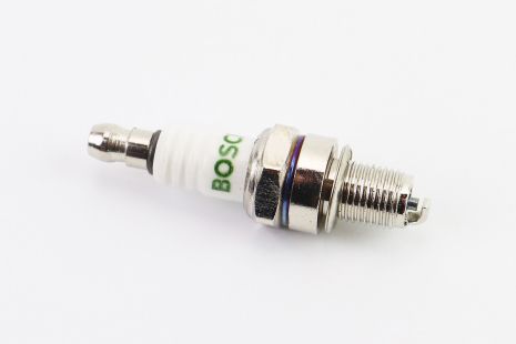 Свеча 4T RCJ7Y - M10 L12 - пилы/косы (BOSCH)