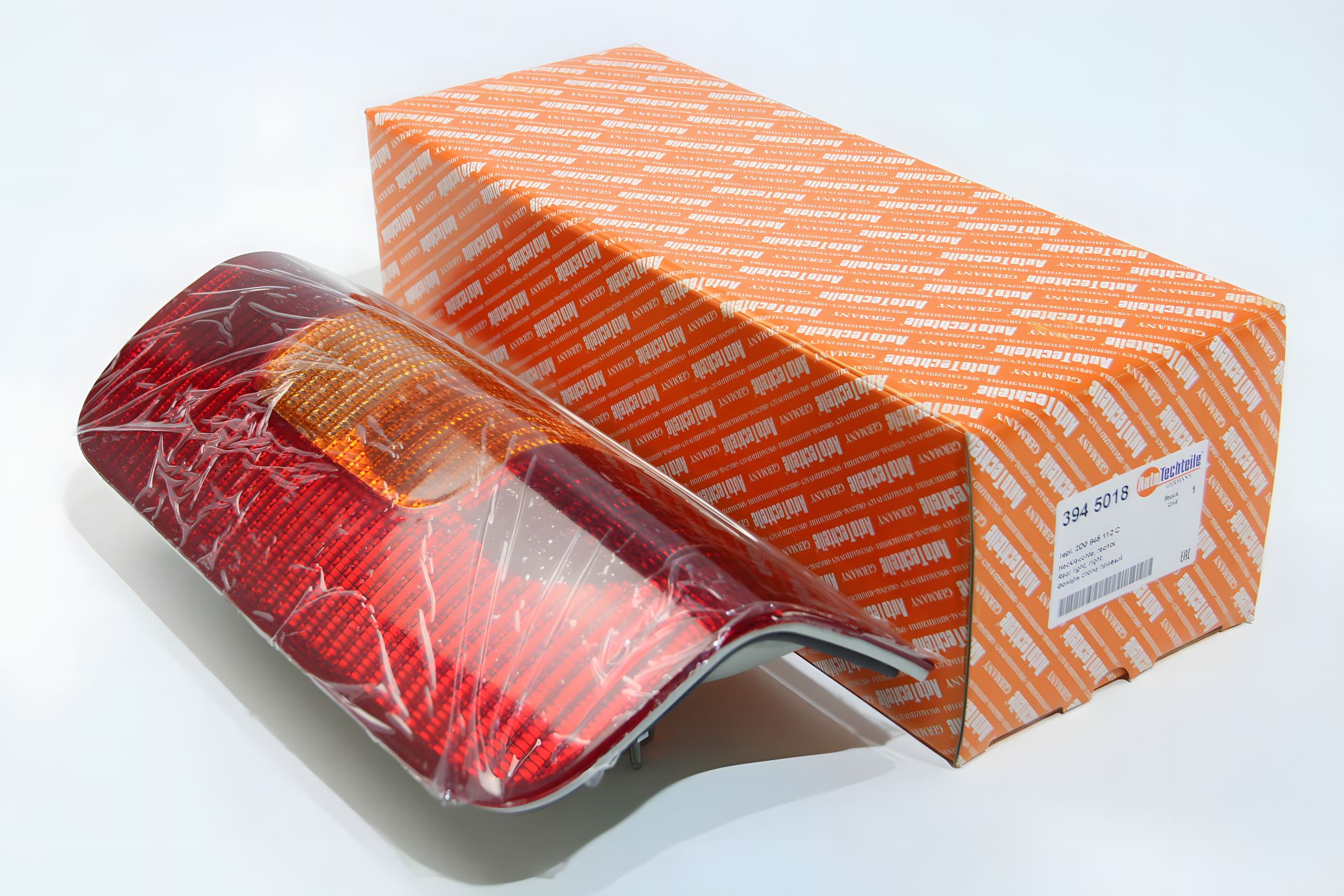 Правий задній ліхтар Volkswagen LT 28-35 II, Autotechteile (3945018) Правий задній ліхтар Volkswagen LT 28-35 II, Autotechteile (3945018)