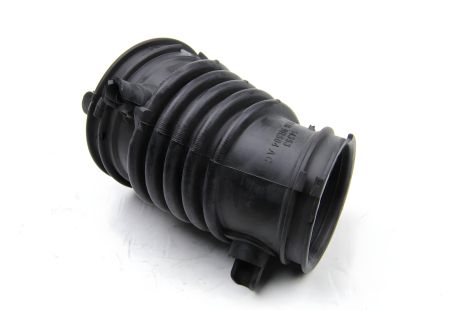 Интеркулерный патрубок для Connect 09- (110 PS), производитель BASBUG (BSG30720125) Интеркулерный патрубок для Connect 09- (110 PS), производитель BASBUG (BSG30720125)
