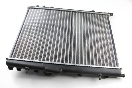 Радіатор води для Berlingo/Partner (крім 1.6HDI) 02-08 (380x549x26), ASAM (32177)