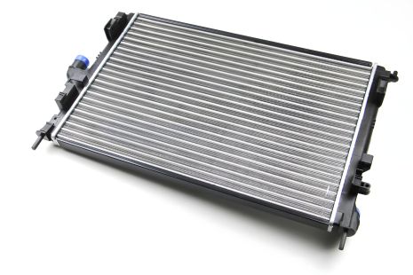 Радиатор охлаждения воды для Duster/Logan/Sandero 1.2/1.4/1.5dCi/1.6 (585x406x16), ASAM (01342)