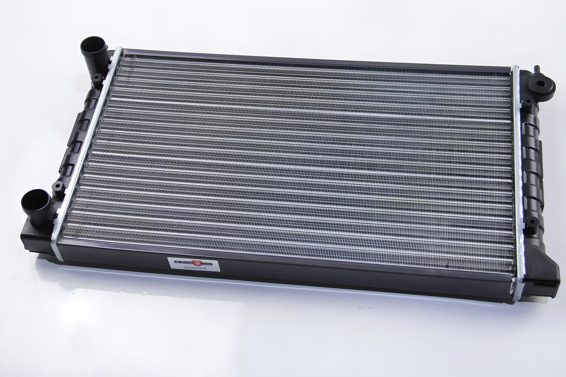 Радіатор JP Group охолодження (-AC) Passat -97 (1114201900) Радіатор JP Group охолодження (-AC) Passat -97 (1114201900)