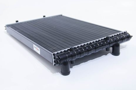 Водний радіатор Passat 1.6-2.0 -97 (524x377x34) (-ac), JP Group (1114201500)