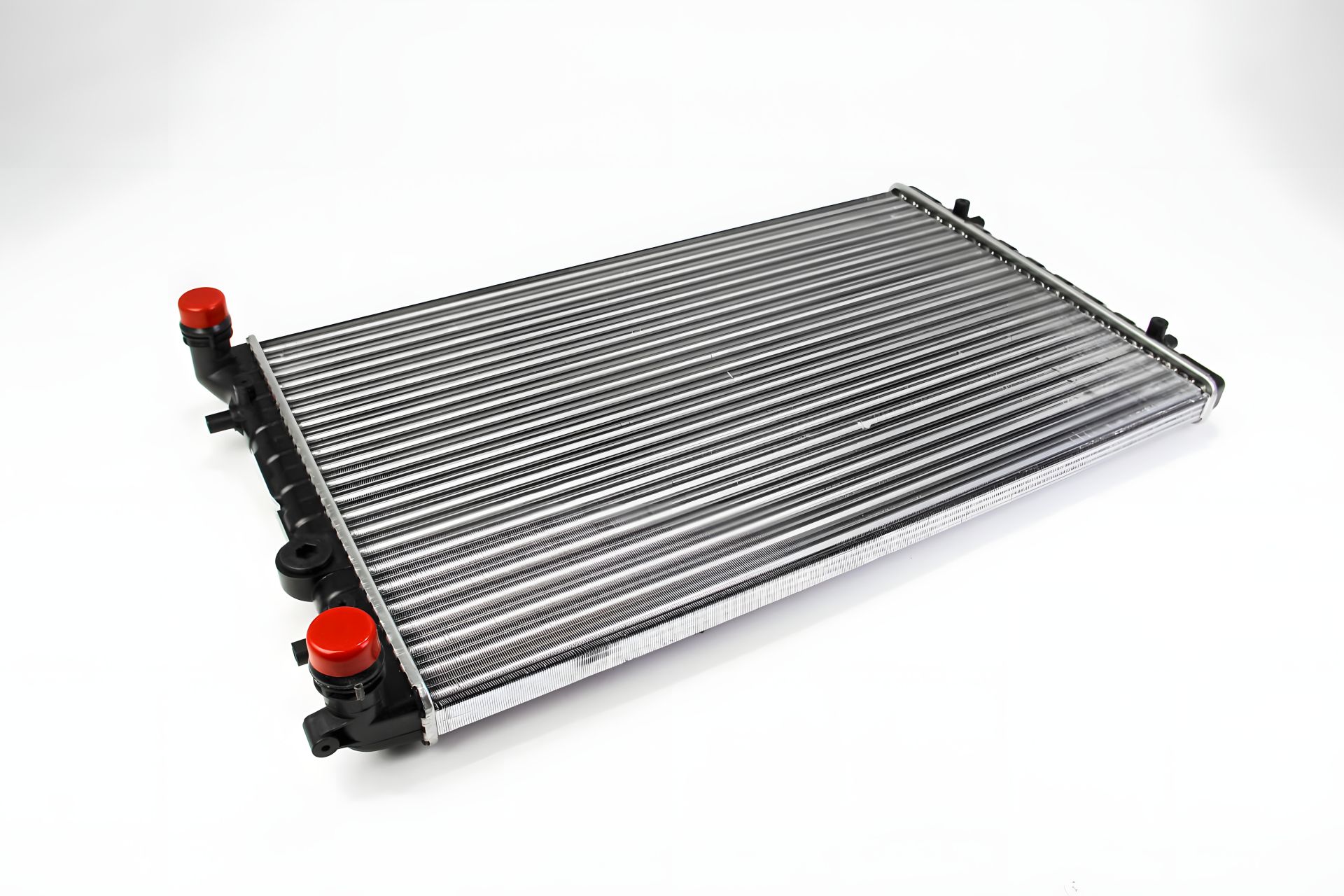 Радіатор 650 mm AUDI/SKODA/VW/SEAT A3,TT,Leon,Toledo,Bora,Golf,Octavia 1,4-1,9TDI-2,3 96-, MAHLE/KNECHT (CR368 Радіатор 650 mm AUDI/SKODA/VW/SEAT A3,TT,Leon,Toledo,Bora,Golf,Octavia 1,4-1,9TDI-2,3 96-, MAHLE/KNECHT (CR368