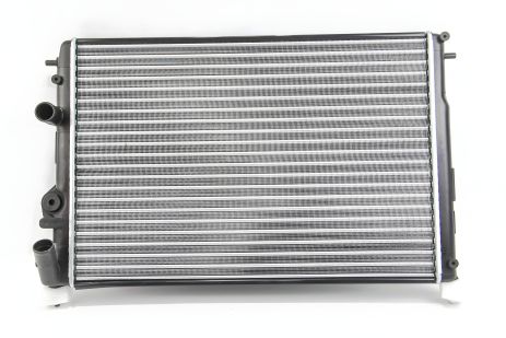 Охолодження радіатор двигуна RENAULT Megane, Scenic 1.4i 95-, LORO (0420170005) Охолодження радіатор двигуна RENAULT Megane, Scenic 1.4i 95-, LORO (0420170005)