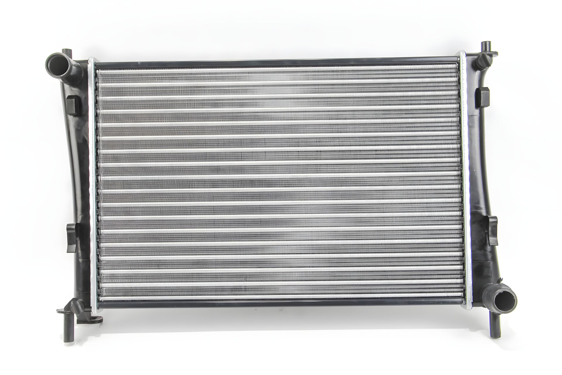 Охолоджуючий радіатор двигуна Fiesta/Fusion 1.25-1.6i 01-, LORO (0170170018) Охолоджуючий радіатор двигуна Fiesta/Fusion 1.25-1.6i 01-, LORO (0170170018)